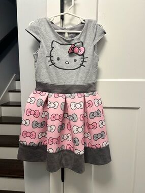 Hello Kitty Pink & Gray Bow-Print Dress for Girls